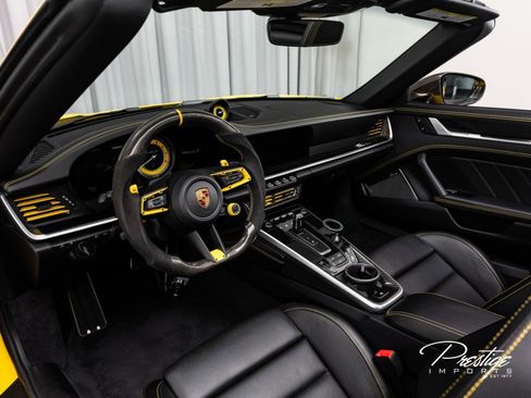 Used 2022 Porsche 911 Turbo S image 34