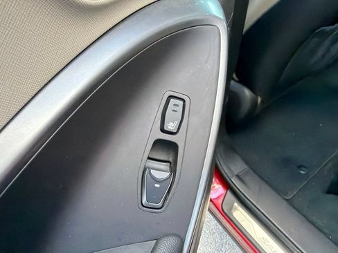 Used 2017 Hyundai Santa Fe AWD w/ Cargo Package image 16
