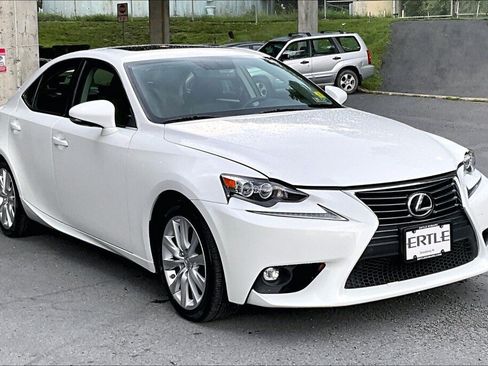 Used 2015 Lexus IS 350 AWD w/ Luxury Package image 19