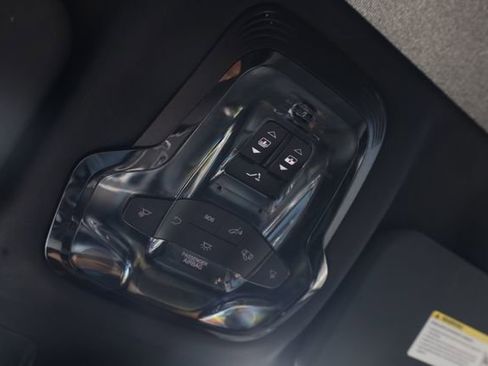 Used 2023 Alfa Romeo Stelvio Ti w/ Active Assist Plus Package image 21