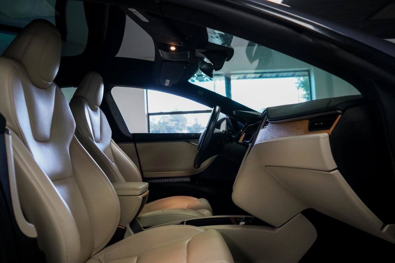 Used 2020 Tesla Model S Long Range AWD/4WD image 9