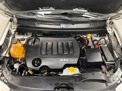 Used 2012 Dodge Journey SXT w/ Popular Equipment Group image 29