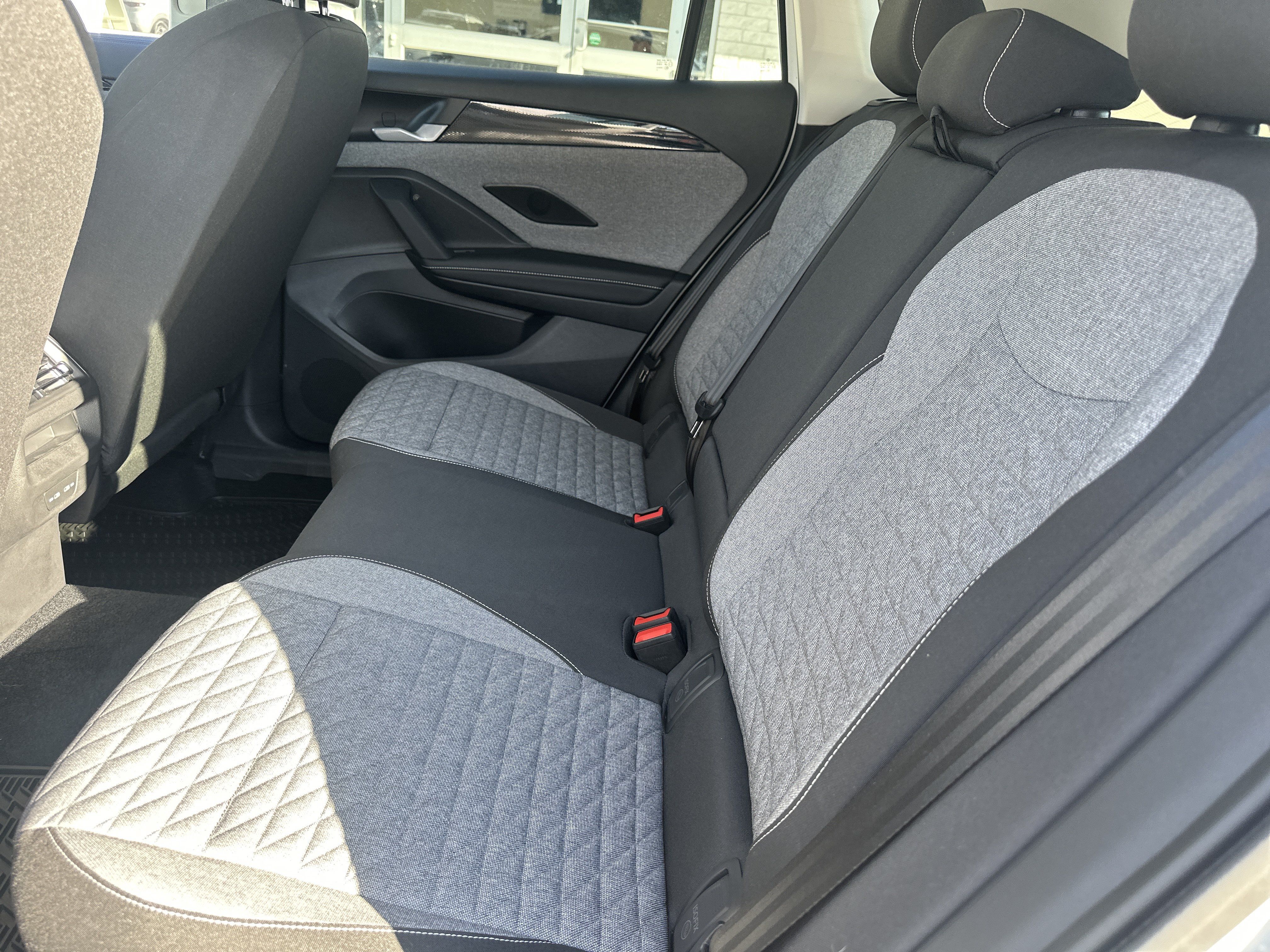 Used 2025 Volkswagen Tiguan S FWD image 12