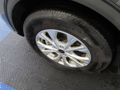 Used 2025 Ford Escape Active AWD/4WD image 6