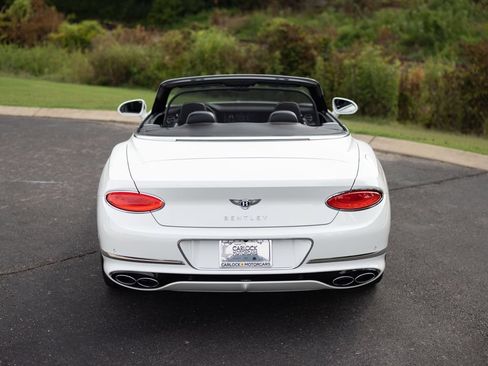 Used 2021 Bentley Continental GT V8 AWD/4WD image 11
