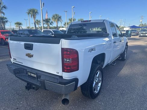 Used 2014 Chevrolet Silverado 2500 LT AWD/4WD image 16