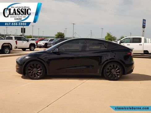 Used 2022 Tesla Model Y Performance AWD/4WD image 7