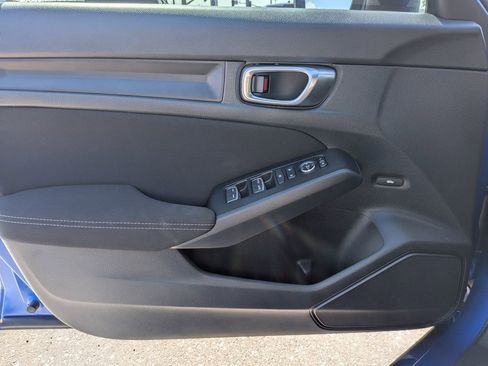 Used 2023 Honda Civic Sport image 23