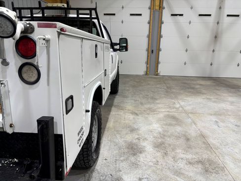 Used 2015 Ford F350 XL image 10