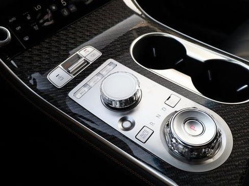 New 2026 Genesis GV70 3.5T Sport Prestige AWD/4WD image 23