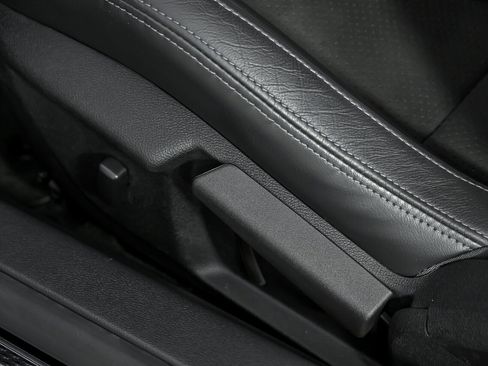 Used 2015 Chevrolet Camaro Z/28 RWD image 21