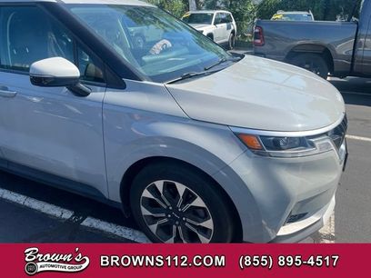 Used 2024 Kia Carnival EX