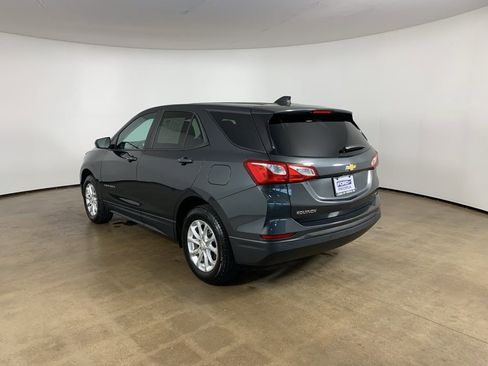 Used 2021 Chevrolet Equinox LS w/ LS Convenience Package AWD/4WD image 15