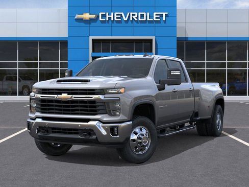 New 2026 Chevrolet Silverado 3500 LT image 6