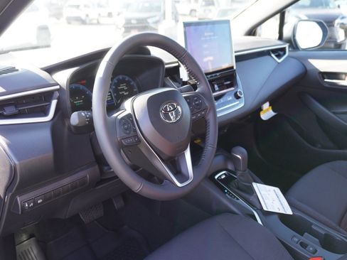 New 2026 Toyota Corolla SE image 18