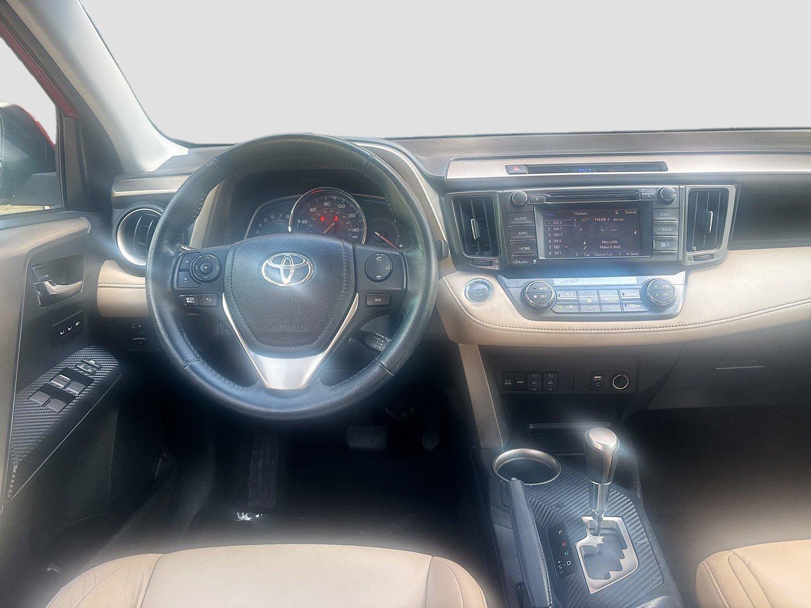 Used 2015 Toyota RAV4 Limited FWD image 16
