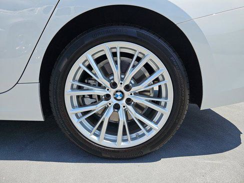 Used 2024 BMW 330i Sedan w/ Convenience Package image 33