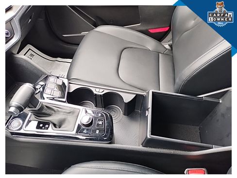 Used 2024 Kia Sportage EX image 29