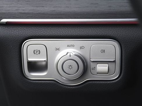Used 2026 Mercedes-Benz GLS 450 4MATIC image 24