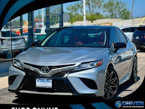 Used 2020 Toyota Camry XSE FWD image 1