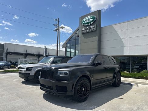 Used 2019 Rolls-Royce Cullinan AWD/4WD image 1