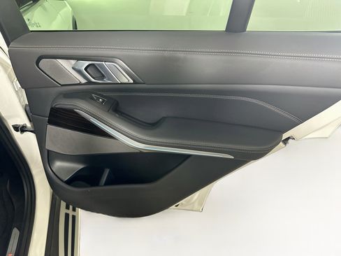 Used 2026 BMW X5 sDrive40i RWD image 30