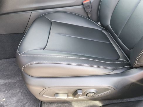 New 2025 Jeep Grand Cherokee L Limited image 17