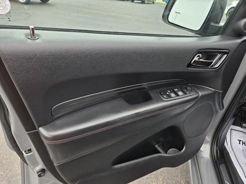 Used 2022 Dodge Durango R/T w/ Blacktop Package AWD/4WD image 40