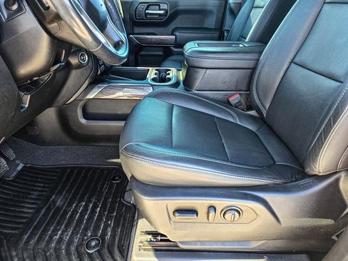 Used 2020 Chevrolet Silverado 1500 LTZ w/ LTZ Premium Package image 15