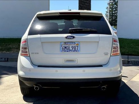 Used 2010 Ford Edge SEL image 4