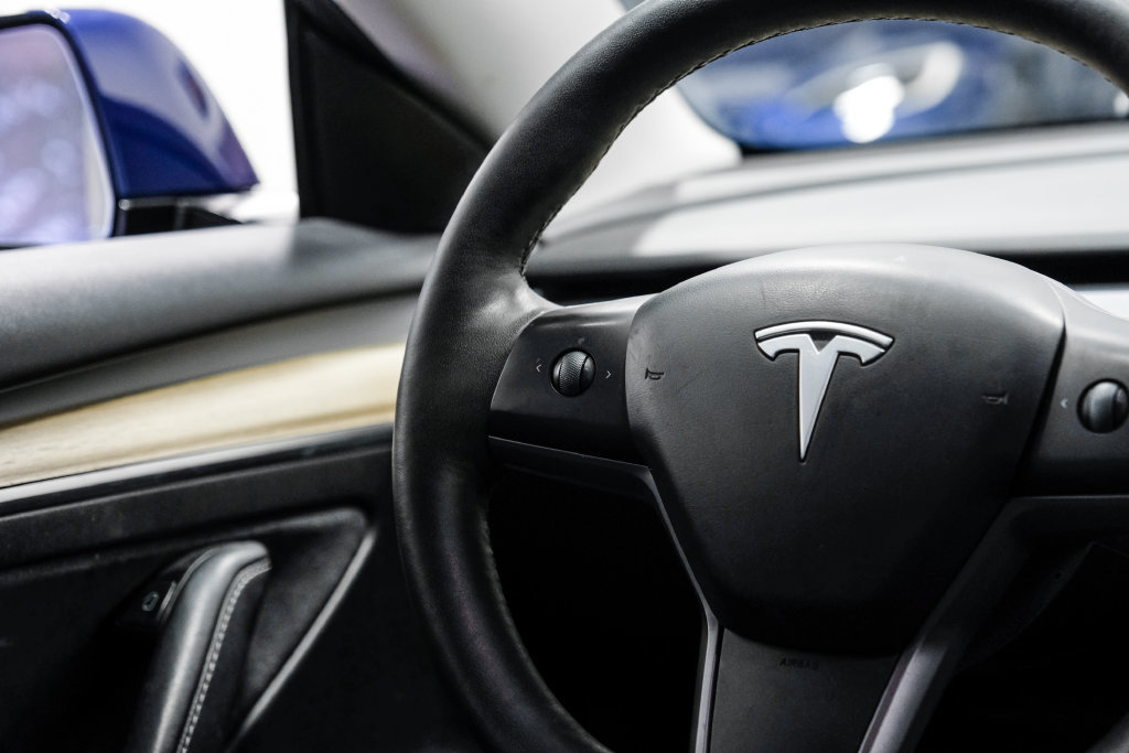 Used 2023 Tesla Model 3 Performance AWD/4WD image 20