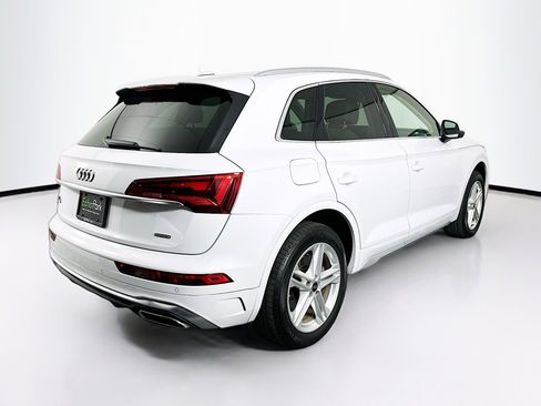 Used 2021 Audi Q5 e Premium w/ Convenience Package image 9