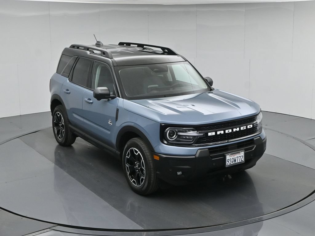 Used 2025 Ford Bronco Sport Outer Banks w/ Outer Banks Tech Package+ AWD/4WD image 56