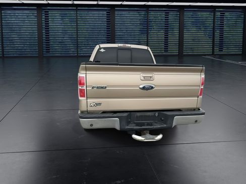 Used 2014 Ford F150 Lariat w/ Equipment Group 502A Luxury image 7