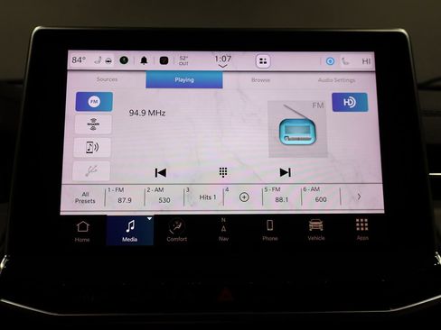 Certified 2022 Jeep Compass Limited w/ Elite Group image 31