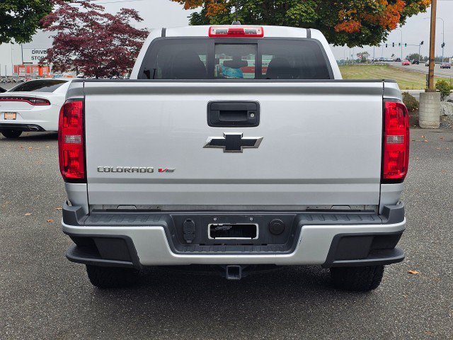 Used 2017 Chevrolet Colorado Z71 AWD/4WD image 4