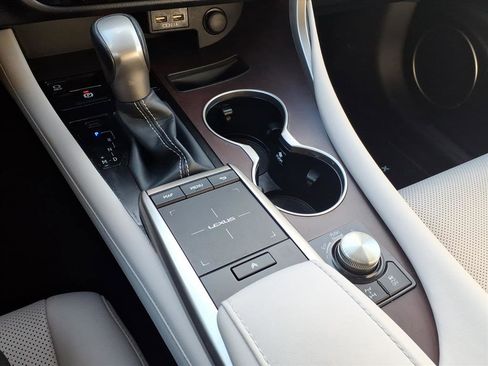 Certified 2020 Lexus RX 350 AWD w/ Premium Package image 15