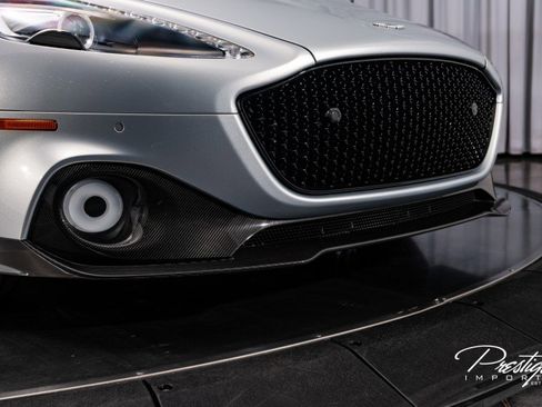Used 2019 Aston Martin Rapide AMR image 7