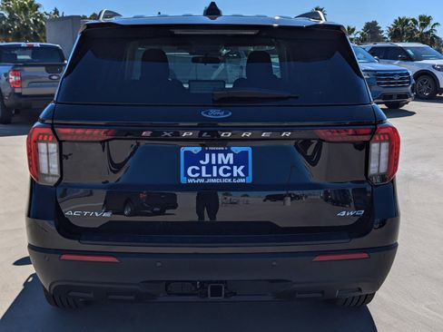 New 2026 Ford Explorer Active AWD/4WD image 3