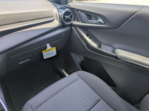 New 2026 Chevrolet Equinox LT w/ Safety and Technology Package FWD image 11