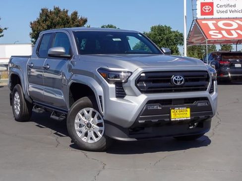New 2026 Toyota Tacoma SR5 AWD/4WD image 2