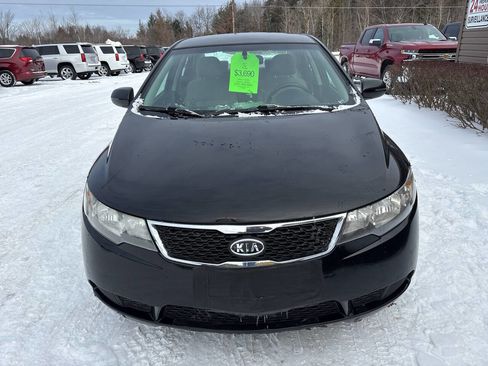 Used 2011 Kia Forte EX image 3