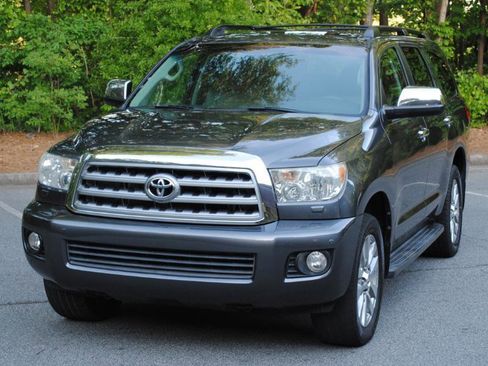 Used 2013 Toyota Sequoia Limited AWD/4WD image 3