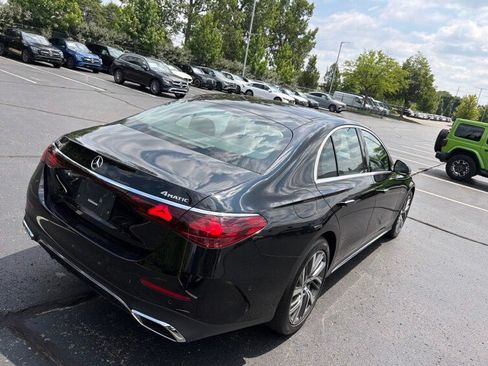 Used 2024 Mercedes-Benz E 350 4MATIC Sedan image 15
