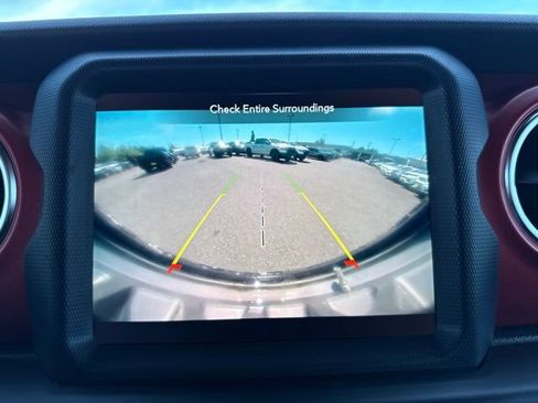 Used 2021 Jeep Wrangler Unlimited Rubicon w/ Uconnect 4C Nav & Sound Group AWD/4WD image 31