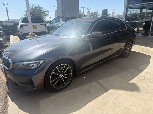 Used 2019 BMW 330i Sedan RWD image 2