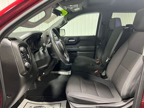 Used 2020 Chevrolet Silverado 1500 Custom w/ Custom Value Package image 5