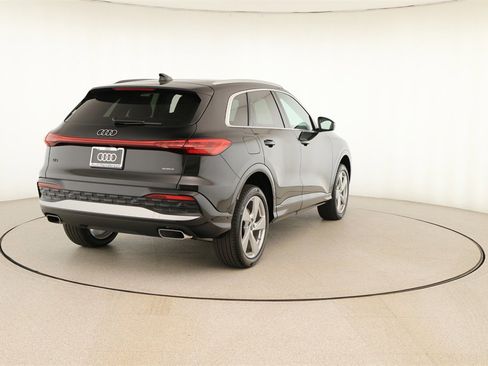 New 2025 Audi Q5 Premium Plus image 6