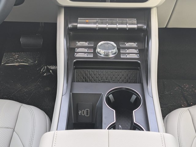 New 2026 Lincoln Nautilus Premier w/ Equipment Group 102A AWD/4WD image 19
