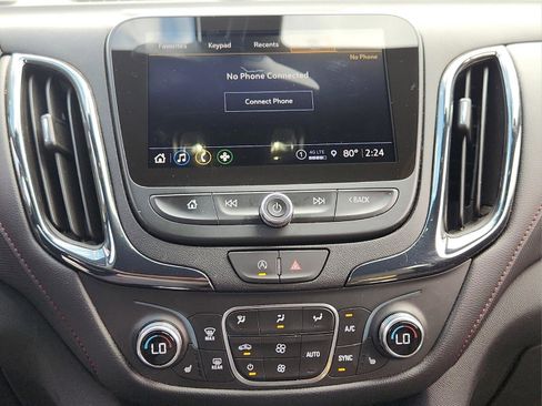 Used 2024 Chevrolet Equinox RS w/ RS Leather Package image 19